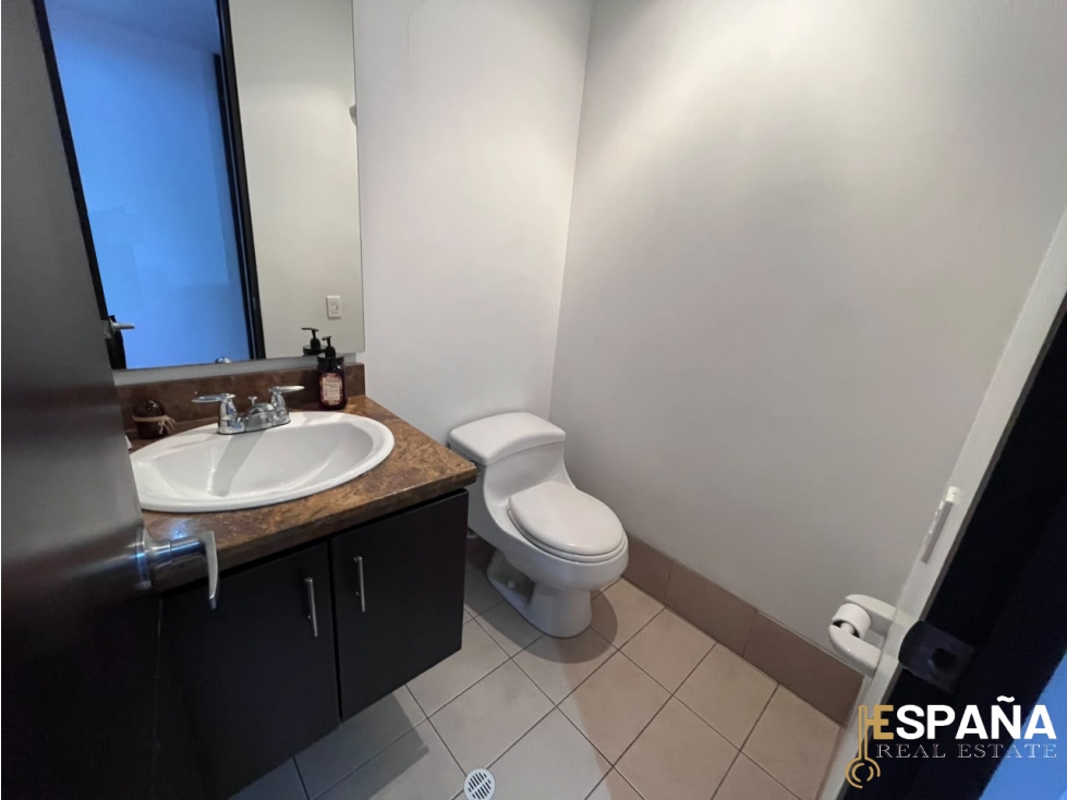 Se vende Apartamento Duplex en Contador — foto 6