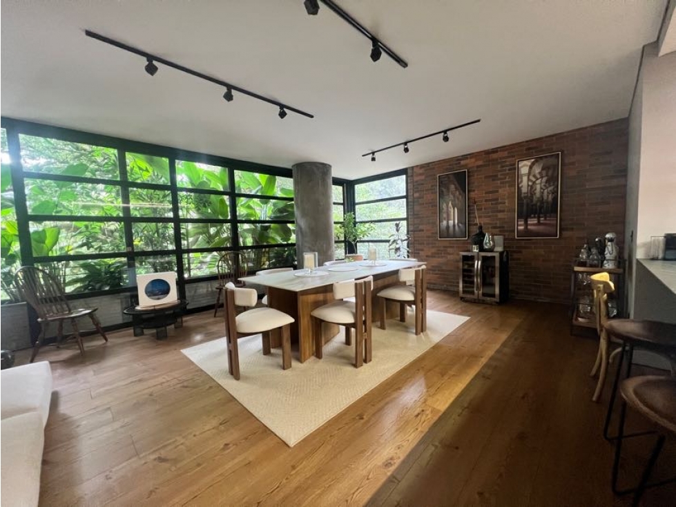 VENDO APARTAMENTO POBLADO (SECTOR CAMPESTRE)