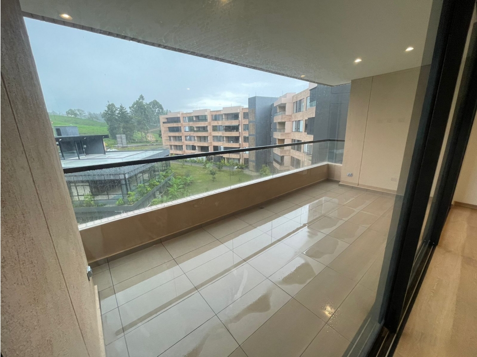 ARRIENDO APARTAMENTO (NUEVO) EN EL RETIRO — foto 2