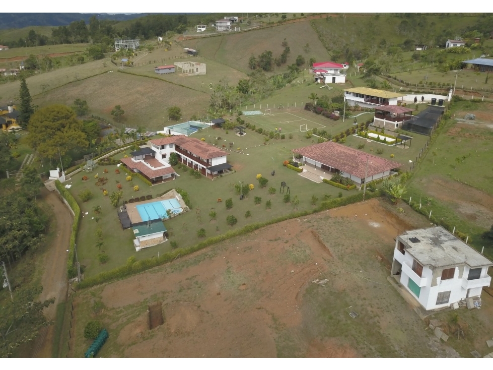 VENTA CENTRO EVENTOS-RETIROS CAMPESTRE PARC. SAN FERNANDO DAGUA VALLE