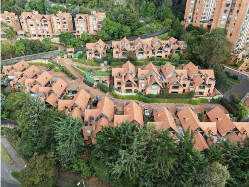 VENTA CASA BOGOTA NORTE, SIERRAS del MORAL