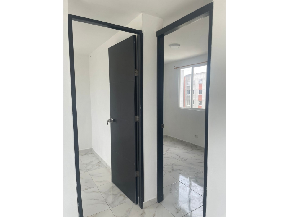 VENTA APARTAMENTO CEREZOS DE CIUDAD DEL VALLE, ORIENTE DE CALI — foto 6