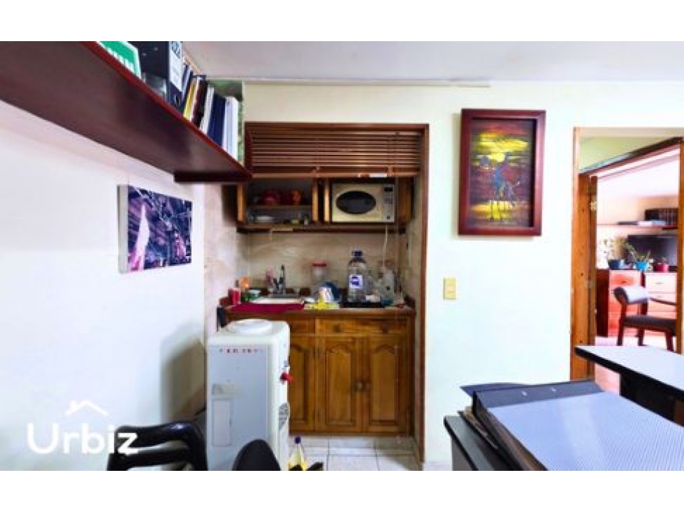 Arriendo Oficina de 40 m² Amoblada en La Castellana — foto 6