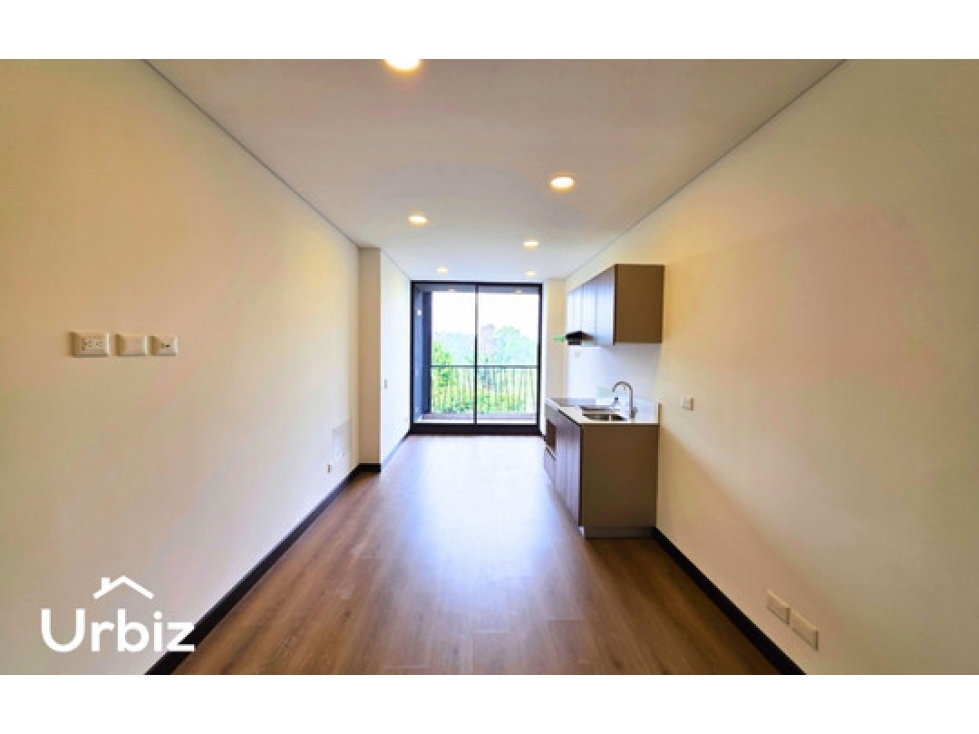 Vendo Apartaestudio de 33m² con Vista a Campo de Golf en Nuevo Country