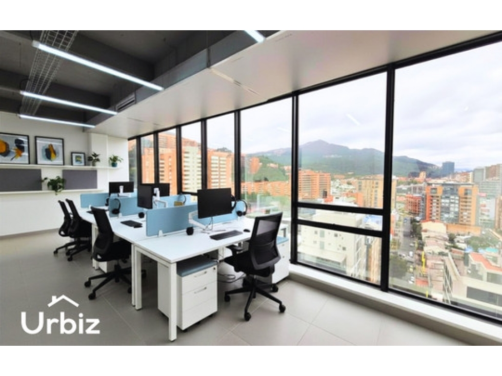 Oficina Duplex en Venta / Arriendo de 86 m² en Santa Barbara Oriental