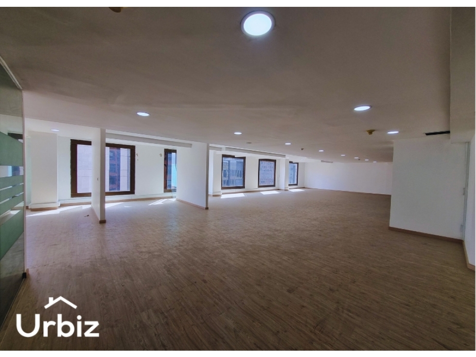 Oficina de 764 m² en Arriendo en Cll 72 en centro financiero de Bogotá — foto 5