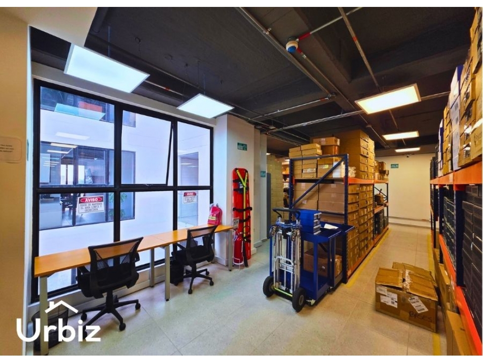 Venta de Oficina de 118 m² en Edificio LEED en Pasadena