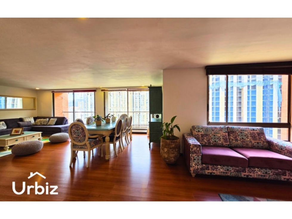 Vendo Apartamento de 181 m² con Balcón en Club House en Colina — foto 2