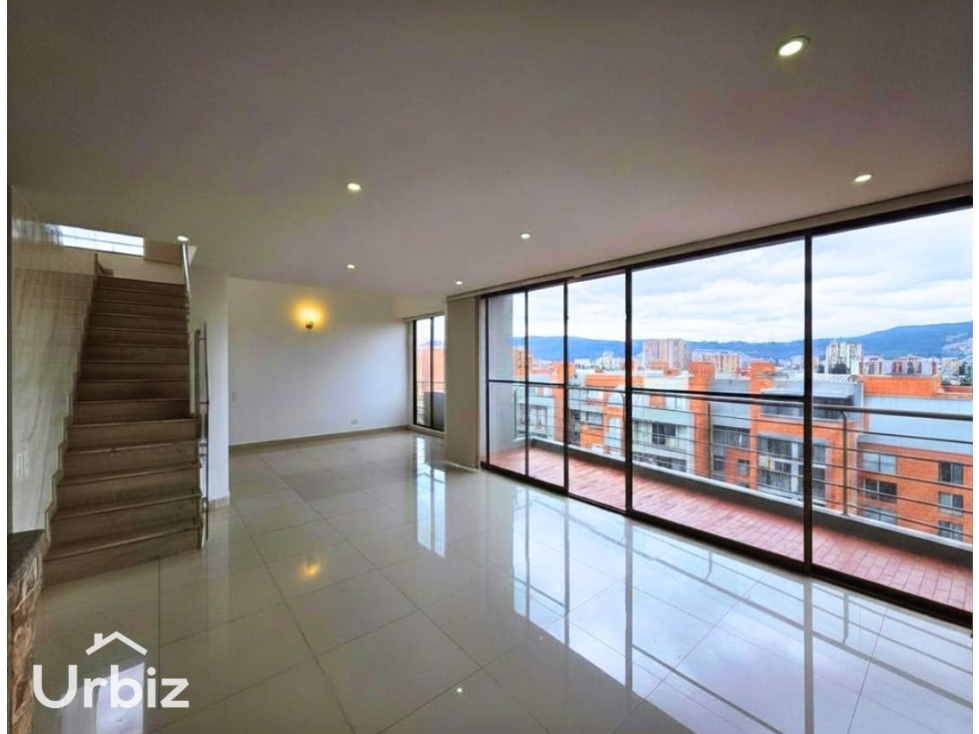 Vendo Apartamento de 170 m² con 2 terrazas y 2 balcones en Colina — foto 3