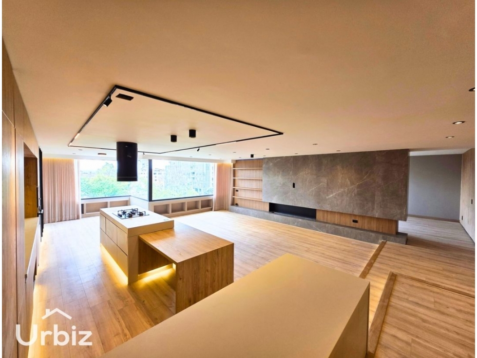 Arriendo Apartamento de Lujo 100% Remodelado de 194m² en El Refugio — foto 2
