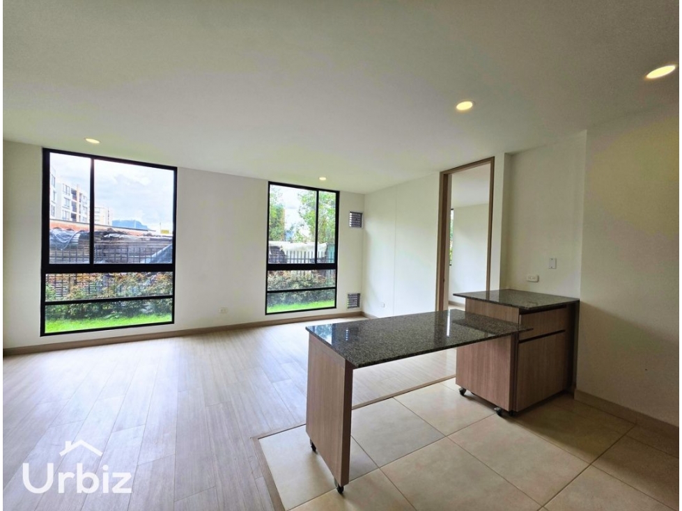 Vendo Apartamento de 57m² 2 Hab y 2 Parqueaderos en Cajica — foto 2