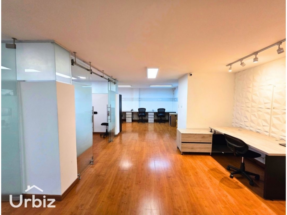 Se Vende Oficina Amoblada de 82 m² en El Lago — foto 3