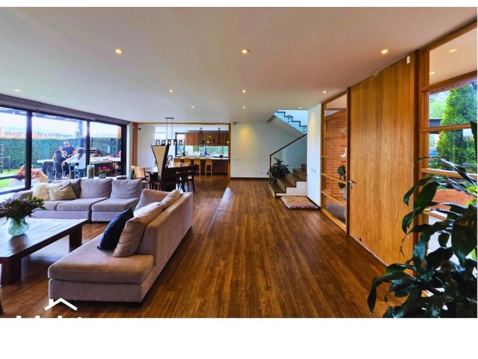 Vendo Casa de Lujo en San Simon de 447m — foto 3