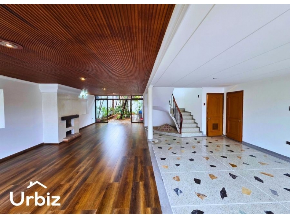 Vendo o Arriendo Casa para Oficinas en La Castellana, Suelo: Multiuso — foto 3