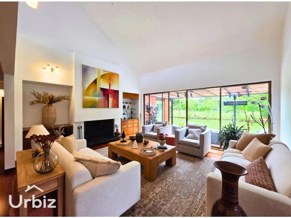Vendo Casa en San Sebastian de 320 m² en lote de 1450 m² — foto 4