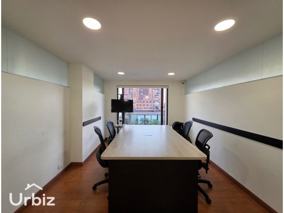 Se Vende Oficina Amoblada de 82 m² en El Lago — foto 5