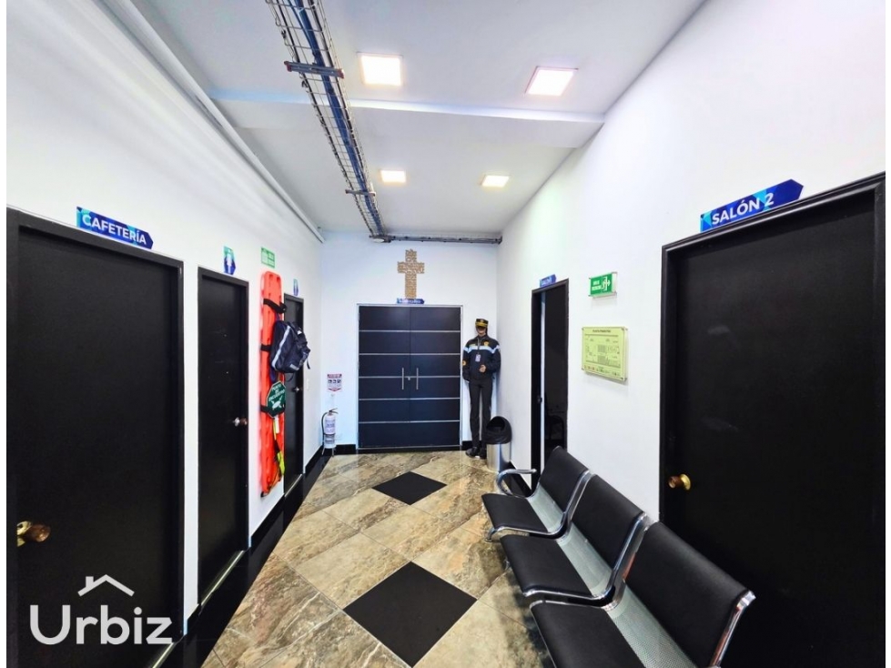 Vendo / Arriendo Edificio de 5 pisos de 1080 m² en Barrios Unidos — foto 6