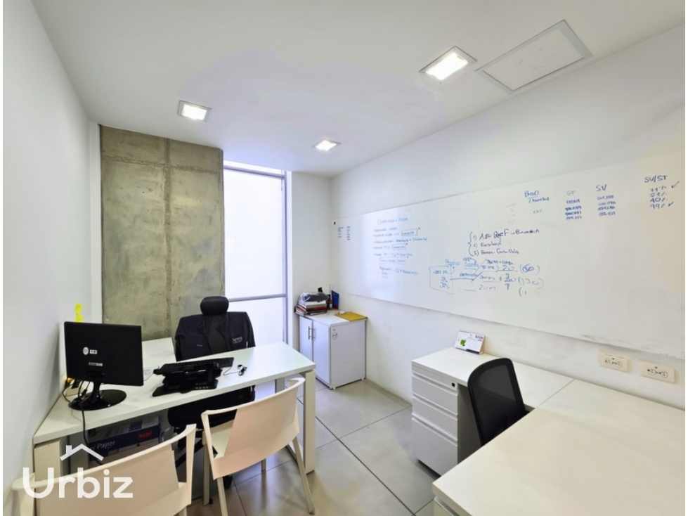 Arriendo Oficina de 306 m² Usos Servicios o Salud en Chico Navarra — foto 6