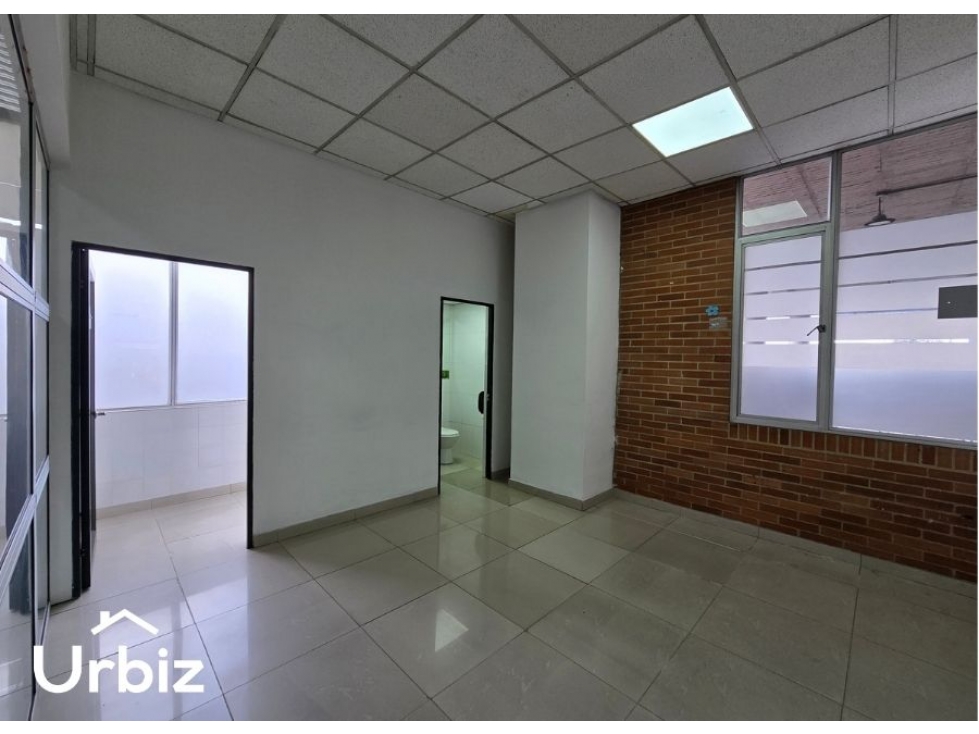 Arriendo Oficina En Obra Blanca de 1517 m² en Floresta — foto 4