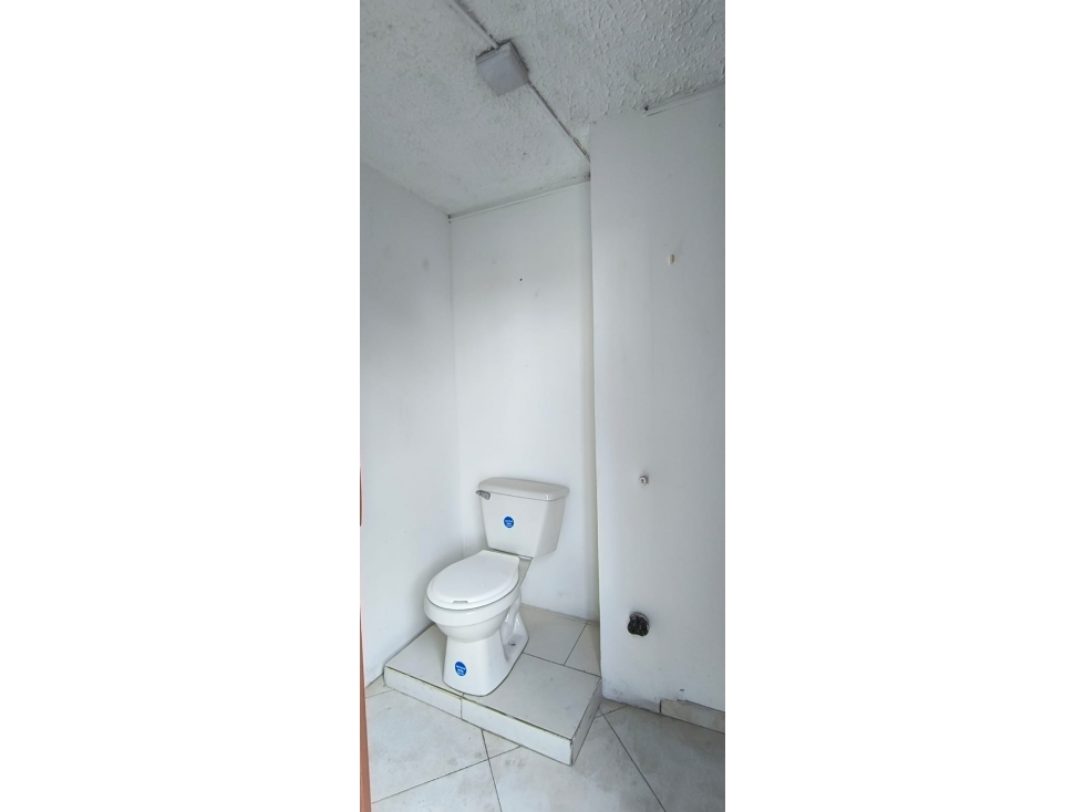 ARRIENDO LOCAL 2 PISO