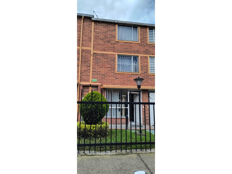 CASA EN VENTA CONJUNTO CERRADO