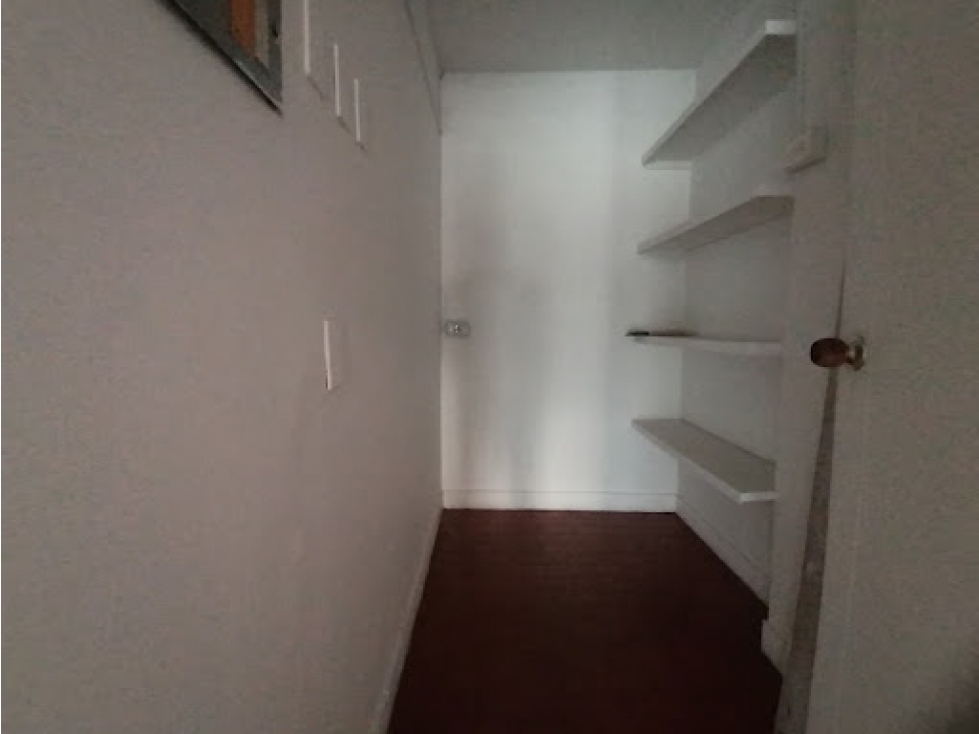 Local en Arriendo / Venta Bogota - Alhambra — foto 3