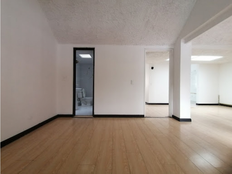 Local en Arriendo Bogotá D.C. - Lisboa - 4