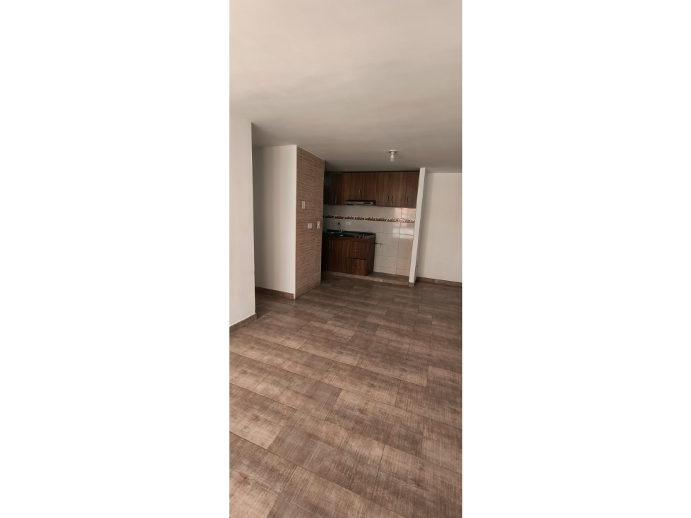 APARTAMENTO EN ARRIENDO EN FONTIBON — foto 4