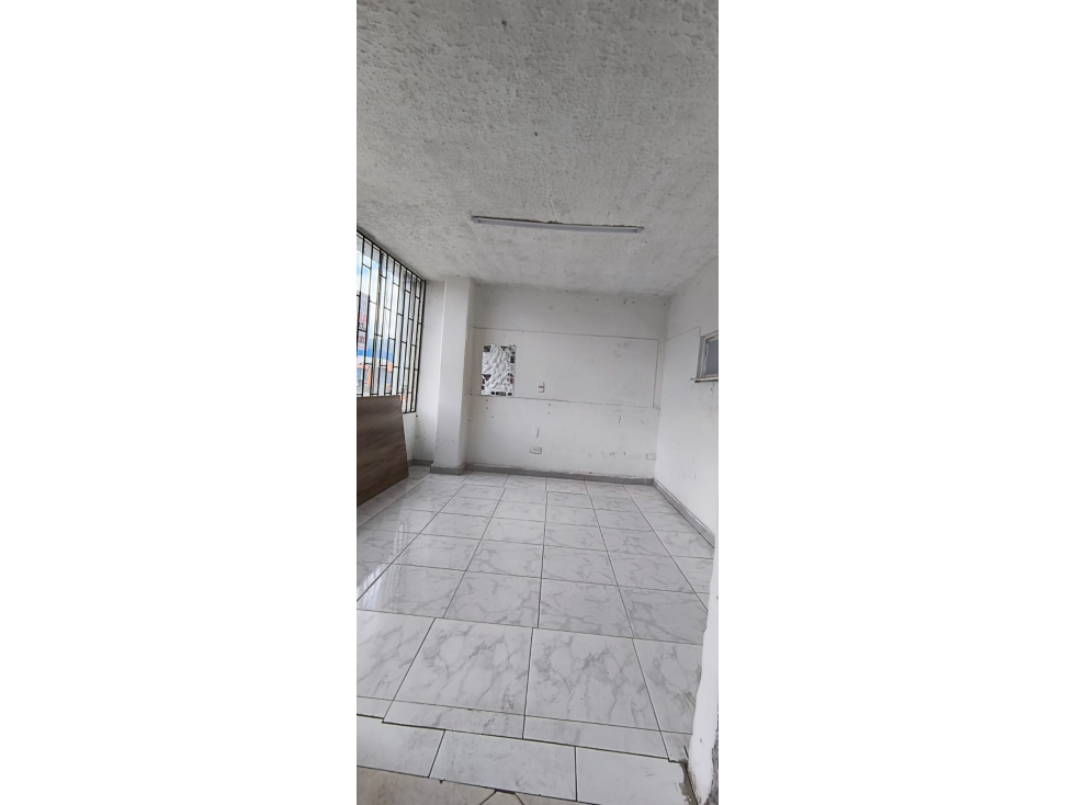 ARRIENDO LOCAL 2 PISO — foto 5