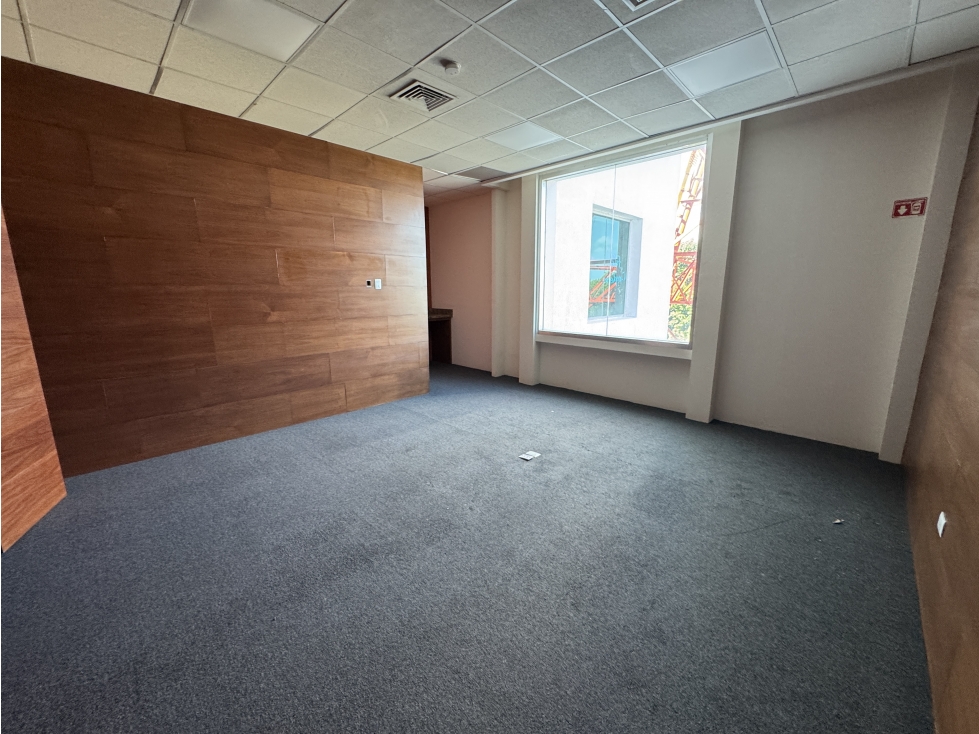 Oficina de 293 m2 en renta av Bonampak Nayandei Cancún — foto 5