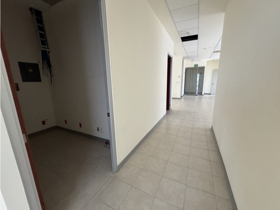 Se renta oficina de 363 m2 cancun av bonampak corporativa - 2