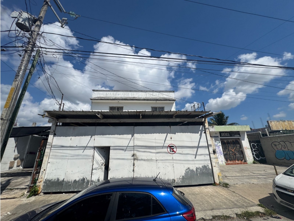 Bodega en renta de 300 m2 en Av. Niños Héroes - Cancún - 2