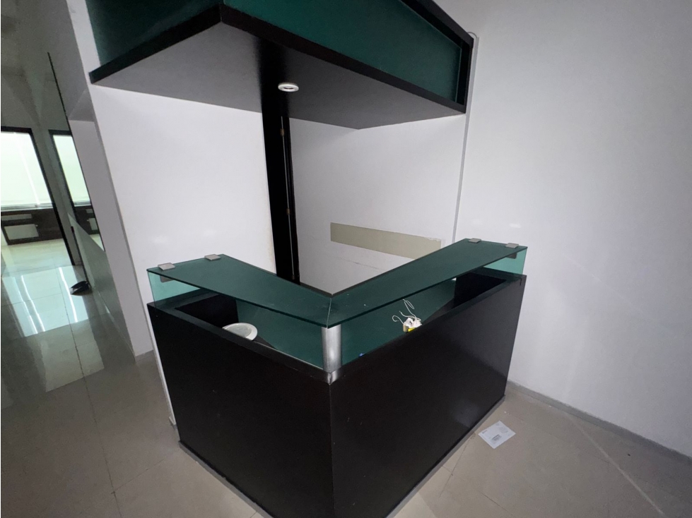 Oficina en renta 107 de 67.57 m2 en Plaza Nayandei — foto 2