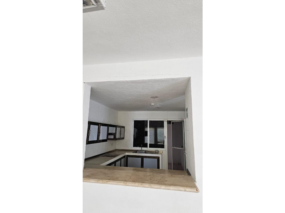 Casa en renta de 312 m2 cerca de Av. Bonampak, Cancún - 2