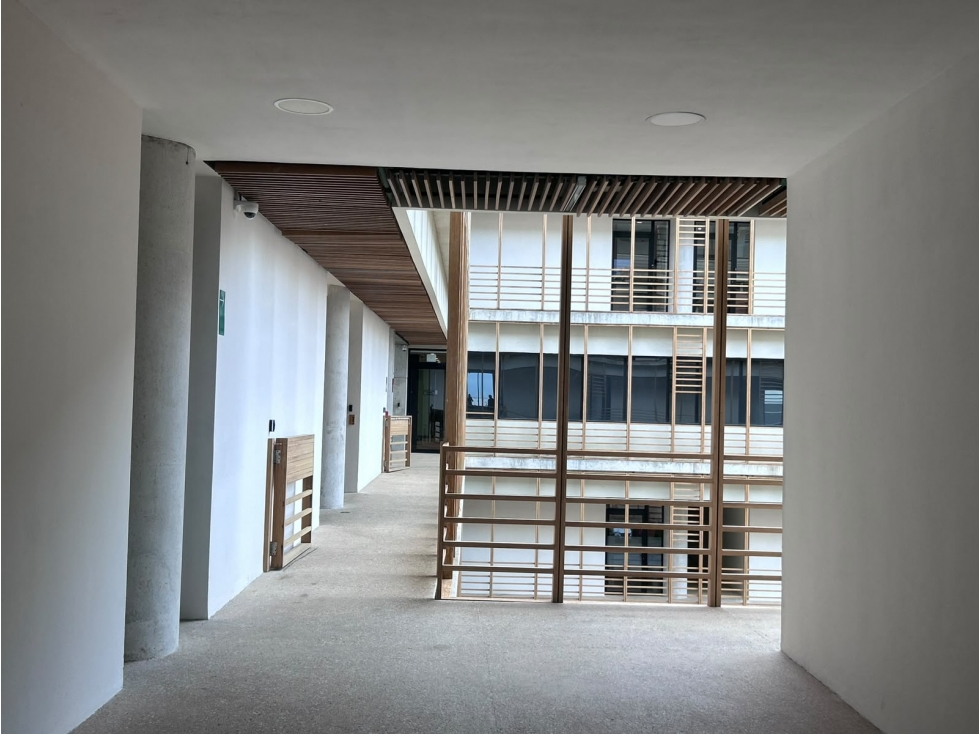 Oficina de 100 m2 en venta en Plaza Espacio, Puerto Cancún - 2