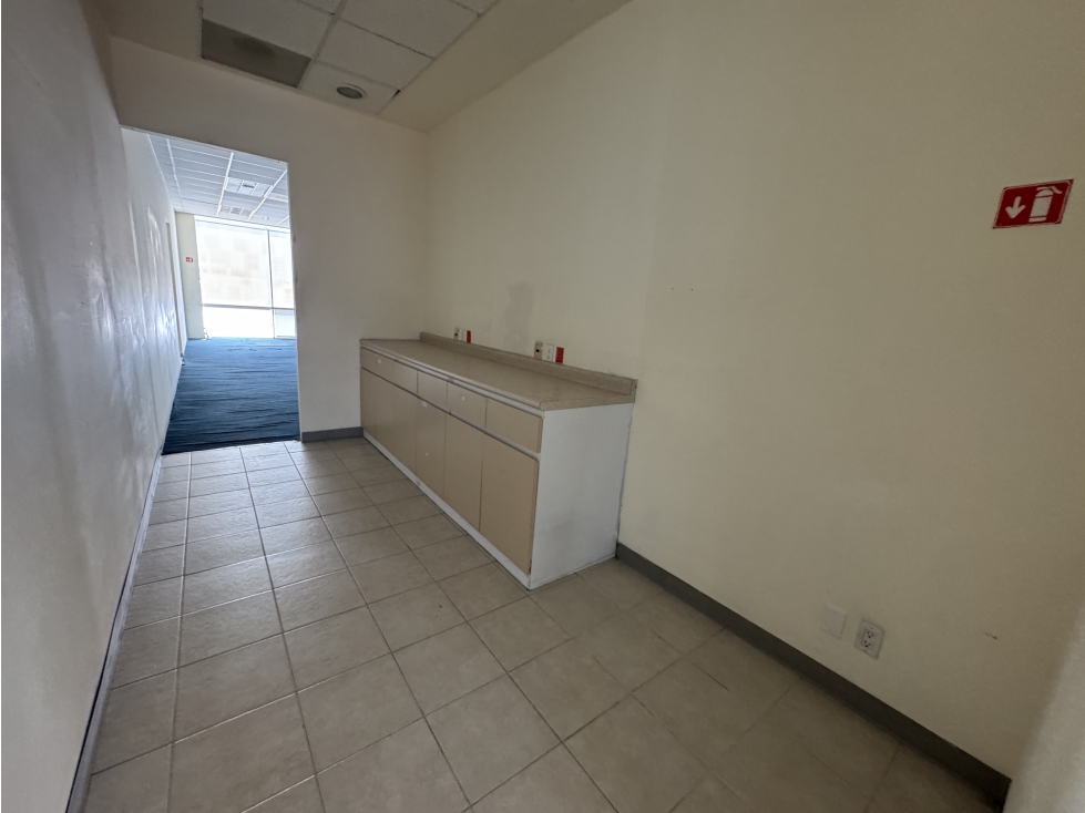 Se renta oficina de 363 m2 cancun av bonampak corporativa - 3