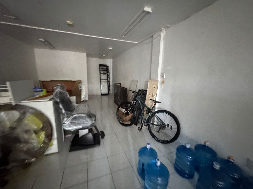 Local de 80 m2 en renta planta baja av Kokunlish Cancún — foto 5