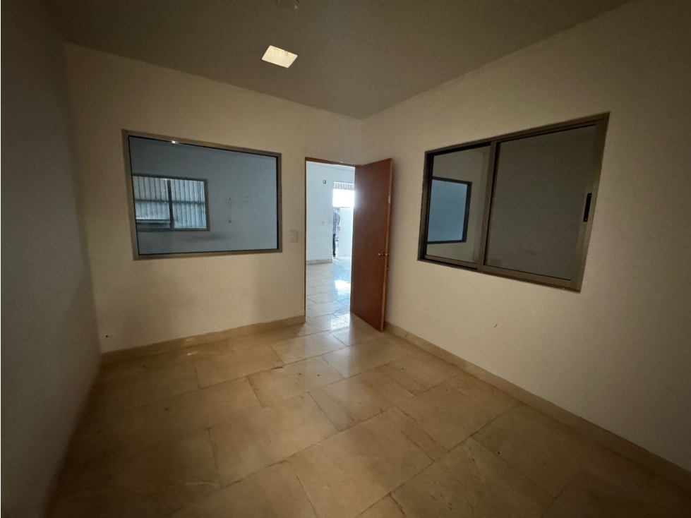 Se renta Bodega en Zona Industrial de 1,015 m² aeropuerto - Cancún - 4