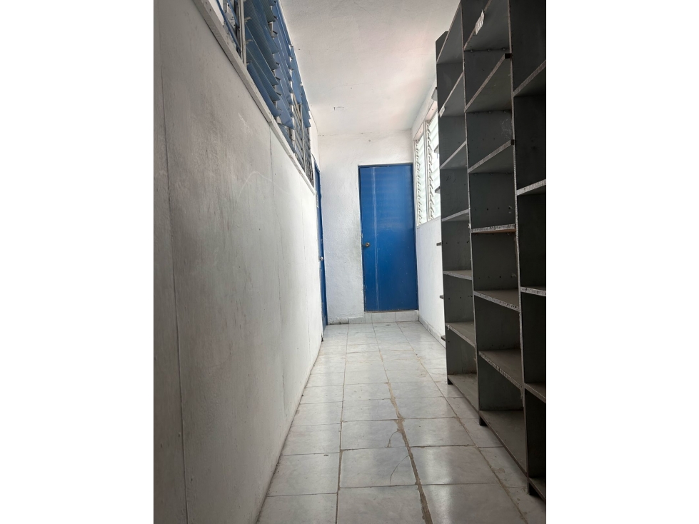 Escuela en Renta Esquina Estratégica en Av. Kabah - 5