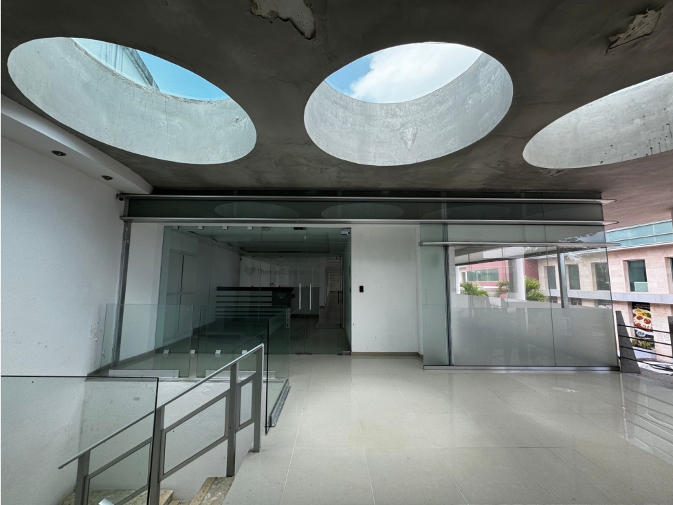 OFICINA EN RENTA 439 m2 EN PLAZA NAYANDEI AV. BONAMPAK CANCUN - 2