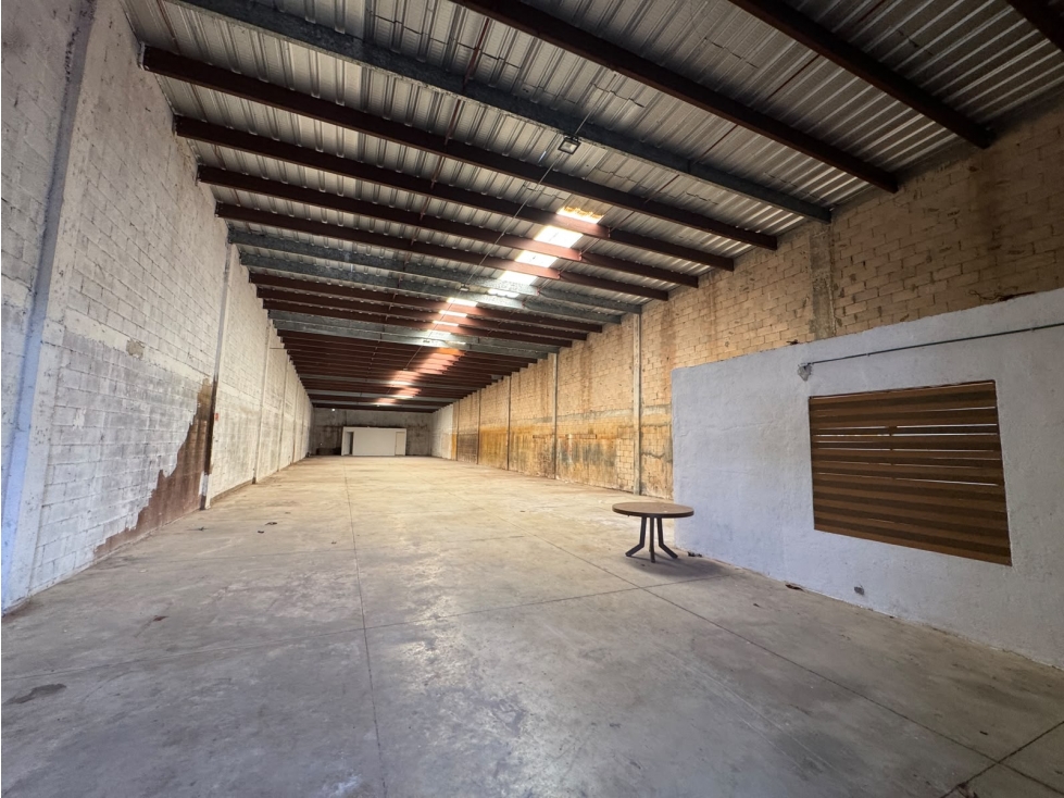 Bodega de 1200 m2 en renta en Construpark, Pto. Morelos - 2