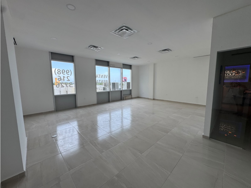 Oficina 302 en venta de 54 m2 en Centralia, Cancún - 4