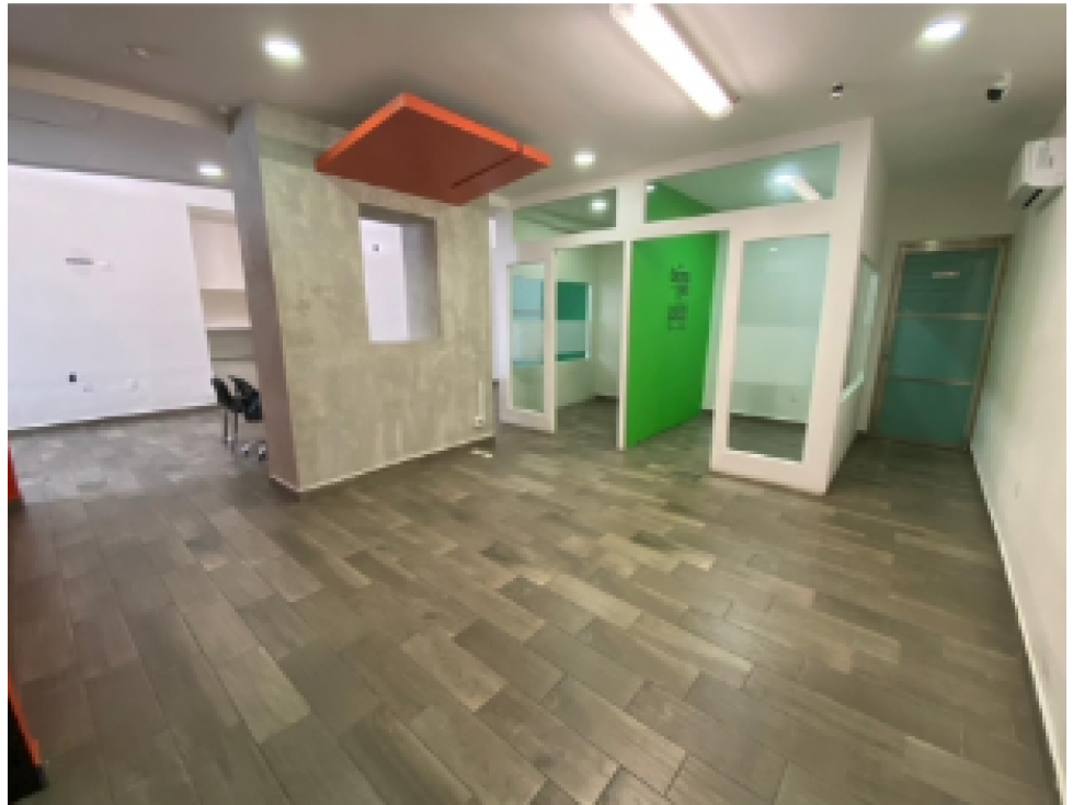 Oficina en renta de 250m2 en Av Kohunlich, Cancún - 3