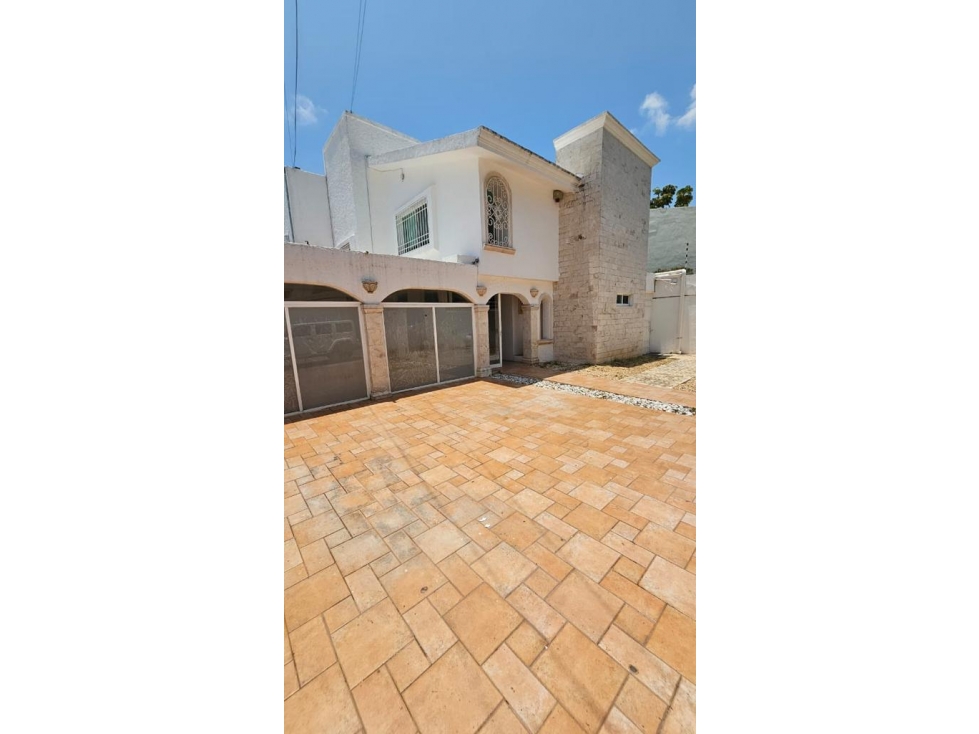 Casa en renta de 312 m2 cerca de Av. Bonampak, Cancún - 3