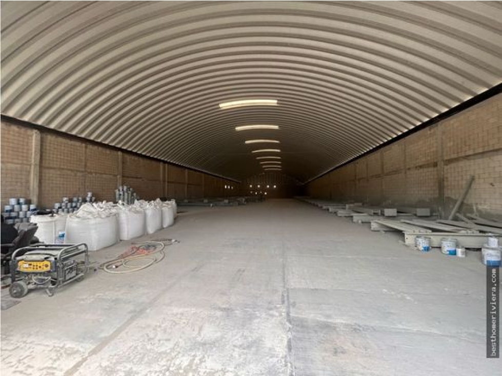 Se renta Bodega de 2,000 m² Libramiento Mérida Cancún - 4