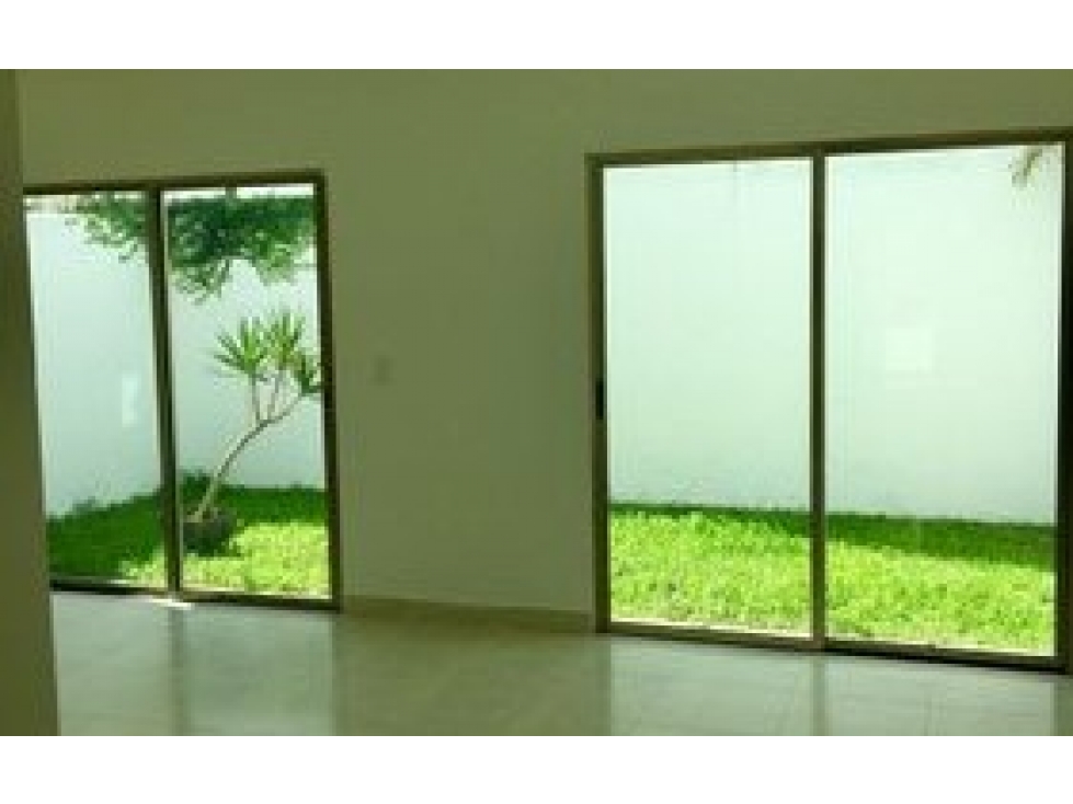 Renta de Casa en Cancún, avenida de las Torres - 2