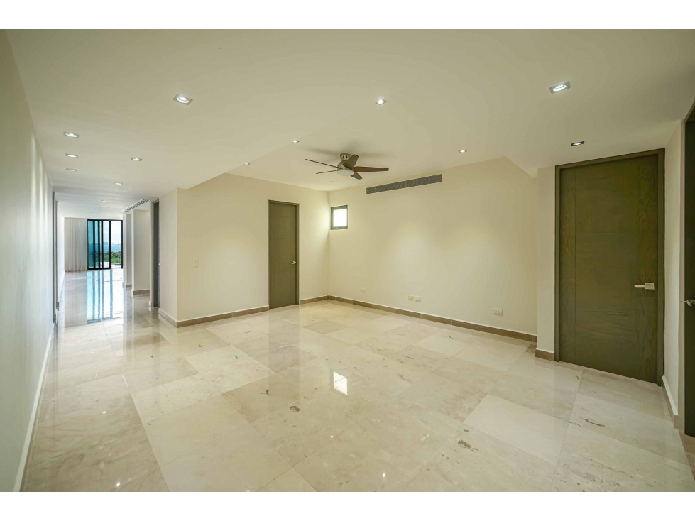 Venta departamento Puerto Cancún - 4