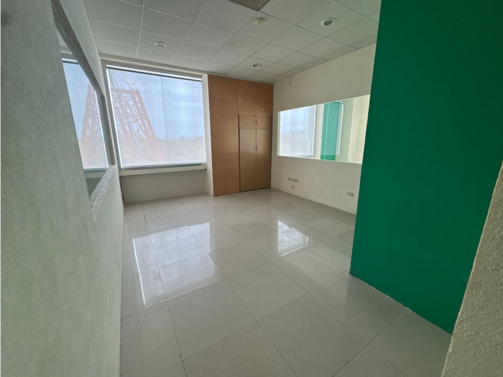 Oificna 202-204 de 202.82 m2 en renta Plaza Nayandei - Cancún — foto 4