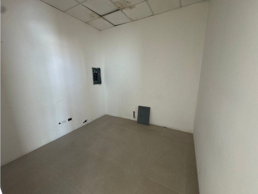 Oficina PH #15-16 de 67.41 m2 en renta Plaza Nayandei - Cancún — foto 4