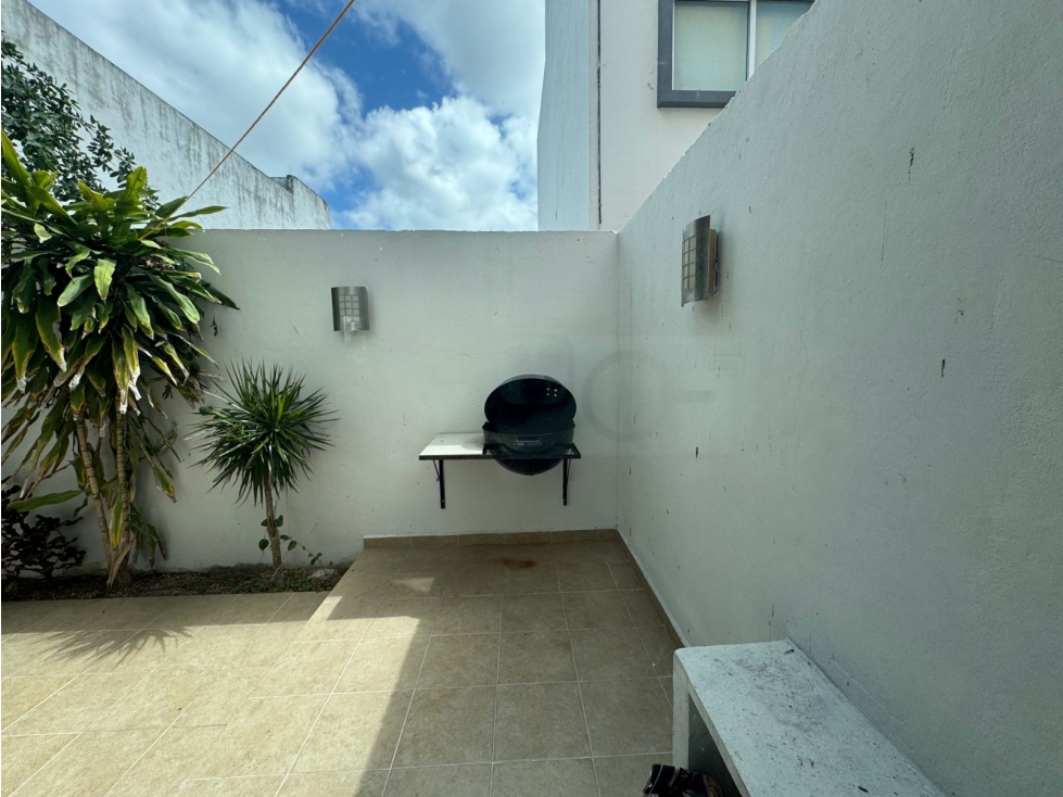 Casa en renta de 3 niveles en Residencial Arbolada - Cancún — foto 4